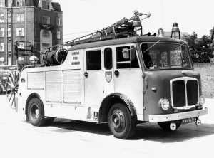 Prints of The GLC-LFB was created on 1 April 1965. A series of photos was commissioned of each type of fire engine, either within or absorbed into the enlarged London Fire Brigade Middlesex Prints: London Fire Brigade Pump-Escape Print 1965