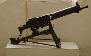Machine gun. Military Museum of the Citadel. Gjirokaster. Re Machine gun. Military Museum of the Citadel. Gjirokaster. Re