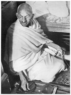Mahatma Gandhi sailing from Boulogne to Folkestone Mahatma Gandhi sailing from Boulogne to Folkestone