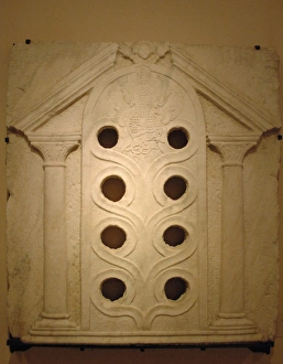 Marble window dating from the second half of the 17th centur Marble window dating from the second half of the 17th centur