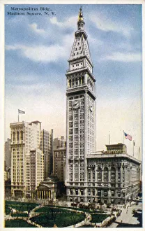 Metropolitan Building, Madison Square, New York City, NY, USA. Date: circa 1920 Metropolitan Building, Madison Square, New York City, NY, USA. Date: circa 1920