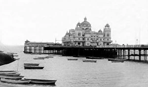 Morecambe Collection: Morecambe Pier, early 1900s
