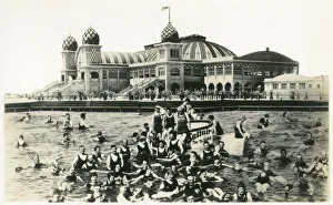 New Pavilion Saltair and bathers, Salt Lake City, USA New Pavilion Saltair and bathers, Salt Lake City, USA