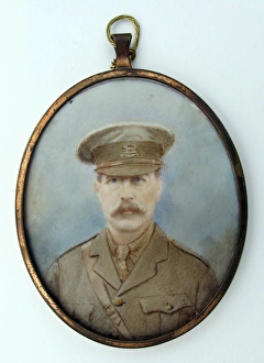 Oval miniature portrait - Officer of Leicestershire Regiment Oval miniature portrait - Officer of Leicestershire Regiment