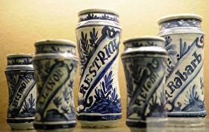 Pharmaceutical jars. Spanish Albarello. 17th century. Pharma Pharmaceutical jars. Spanish Albarello. 17th century. Pharma