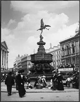Eros Statue London Prints: Piccadilly 1902