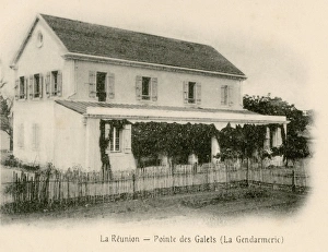 Police station in Pointe des Galets, R鵮ion Police station in Pointe des Galets, R鵮ion