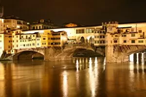 Images Dated 18th April 2004: Ponte Vecchio