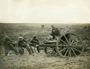 Pulling a field gun stuck in mud, Western Front, WW1 Pulling a field gun stuck in mud, Western Front, WW1