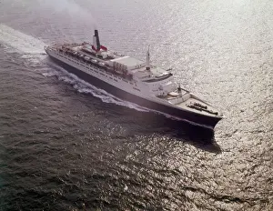 Cruise Ship Prints: RMS Queen Elizabeth 2 Print, Cunard Line Ocean Liner, 1977