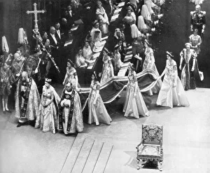 The Queen arrives in Westminster Abbey (Coronation 1953) The Queen arrives in Westminster Abbey (Coronation 1953)