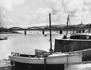 River Dee Quayside Print
