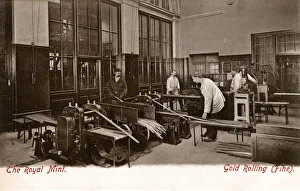 The Royal Mint - Gold Rolling (fine) The Royal Mint - Gold Rolling (fine)