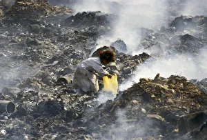 Rubbish tip Zabbaleen children, Cairo Rubbish tip Zabbaleen children, Cairo