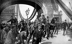 Tower Bridge Conveyance Print