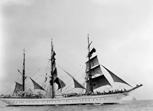 Sailing Ships Prints: Sailing ship with three masts