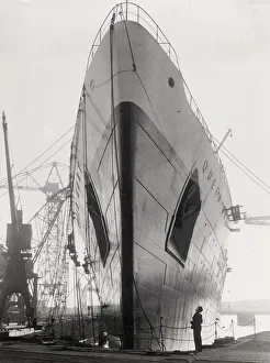 September 1934 - Queen Mary ocean liner Clydebank, Scotland September 1934 - Queen Mary ocean liner Clydebank, Scotland