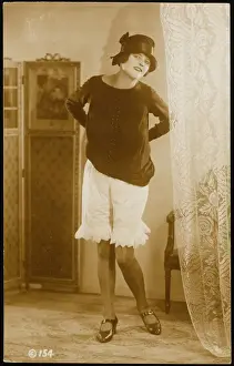 Vintage Lingerie Prints: Showing her Knickers