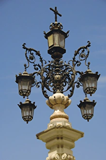 Detail of the source-streetlight by the sculptor Jose Lafita Detail of the source-streetlight by the sculptor Jose Lafita