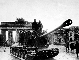 Soviet Heavy Tank in Berlin; Second World War, 1945 Soviet Heavy Tank in Berlin; Second World War, 1945