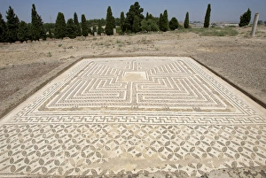 Spain. Italica. House of the Neptune. Labyrinth Mosaic. Domu Spain. Italica. House of the Neptune. Labyrinth Mosaic. Domu