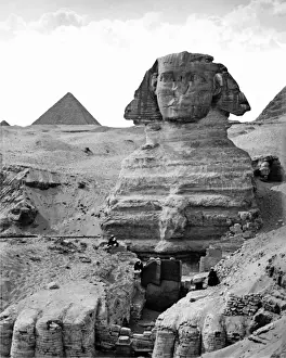 Ancient Egyptian Sphinx Prints: Sphinx and pyramids, Egypt