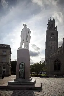 Lincolnshire History Prints: Statue of Herbert Ingram in Boston