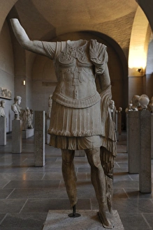 Statue of a military commander. 1st century BC Statue of a military commander. 1st century BC