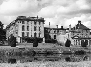 Stoneleigh Abbey is the largest house in Warwickshire, England Stoneleigh Abbey is the largest house in Warwickshire, England