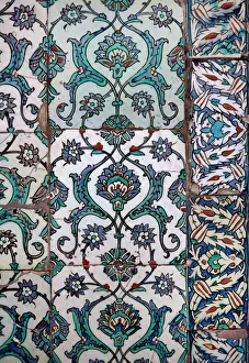 Turkey. Istanbul. Topkapi Palace. Detail of glazed pottery Turkey. Istanbul. Topkapi Palace. Detail of glazed pottery