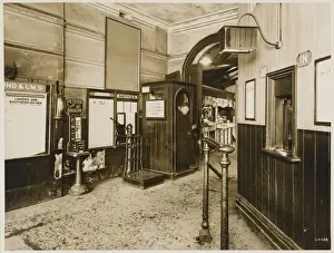 Vintage British Railways Prints: Underground Station / 1928