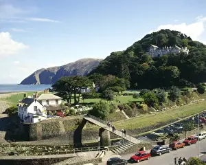 Lynmouth Devon Prints: View of Lynmouth and Countisbury, Devon