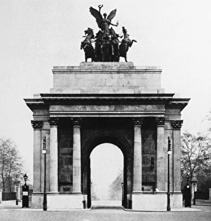 Wellington Arch, Constitution Hill, London Wellington Arch, Constitution Hill, London