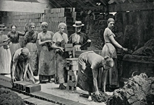Women brickmakers in the Black Country Women brickmakers in the Black Country