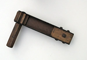 WWI Army rattle with Broad Arrow Ordnance Stamp WWI Army rattle with Broad Arrow Ordnance Stamp