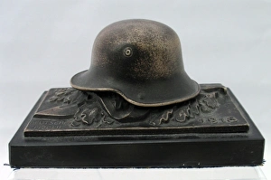 WWI German commemorative desk ornament WWI German commemorative desk ornament