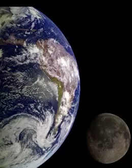Extraordinary Collection: The Earth & Moon