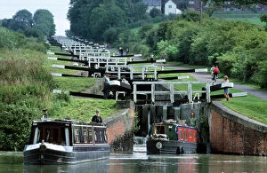Transport Collection: Caen Hill Locks with narrow boats - Wiltshire - UK