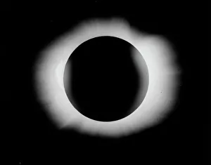 1919 Solar Eclipse Print: Totality over Principe Island