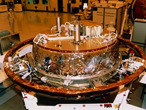 Descent module of the Cassini Huygens probe Descent module of the Cassini Huygens probe