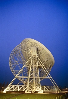 Evening view of floodlit Mark1A radio telescope Evening view of floodlit Mark1A radio telescope