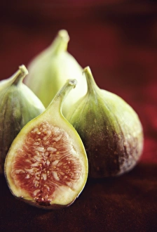 Fig Nutrition Facts Prints: Fresh figs