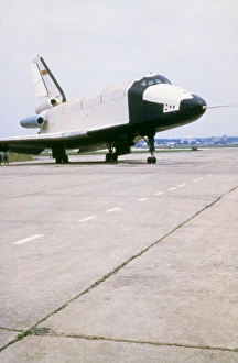 Jet power version of Buran, Russian space shuttle Jet power version of Buran, Russian space shuttle