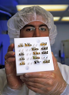 Microcombs for X-ray telescopes Microcombs for X-ray telescopes