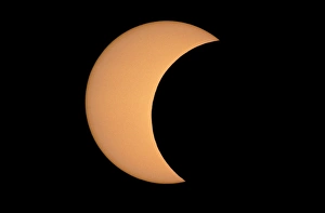 Partial phase of an annular eclipse (10/May/1994) Partial phase of an annular eclipse (10/May/1994)