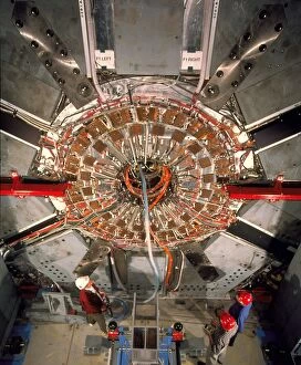 Images Dated 30th April 1999: Physicists work on BaBar detector at SLAC