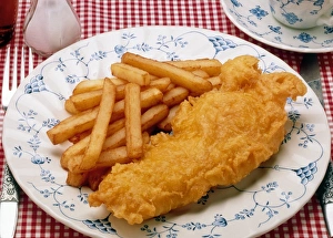 Fish And Chip Shop Prints: Plate of fried fish & chips
