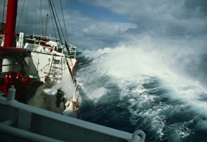 RRS John Biscoe in heavy seas, Drakes Passage RRS John Biscoe in heavy seas, Drakes Passage