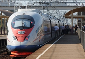 Prints of High-speed train. A Russian Sapsan high speed train in a platform at Nizhny Novgorod station. These trains are based on the Siemens ICE3 train, but widened for Russias wider gauge tracks Images Dated 2012 November: Russian Sapsan High-Speed Train Print