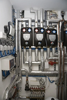 Renewable Energy Solutions Germany Prints: Solar thermal heating system